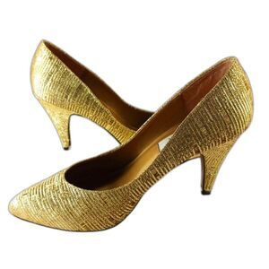Pierre Dumas Designer Collection 3" Stiletto Point Toe Womans 7.5 Metallic Gold.